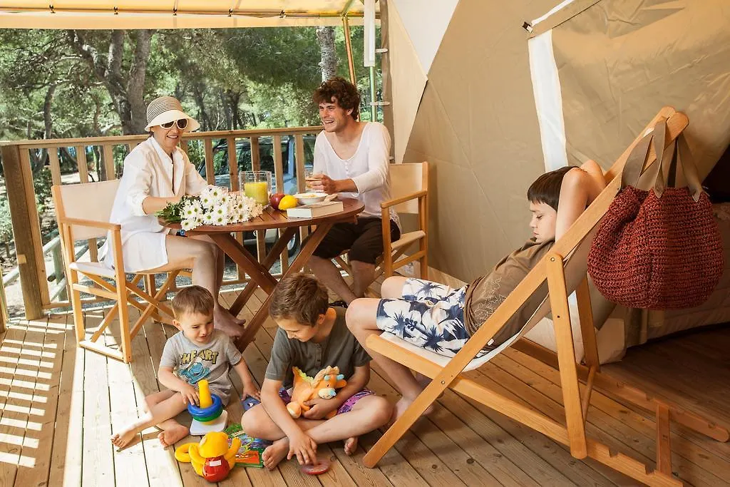 Camping Estival Torre De La Mora Tamarit Campingplatz