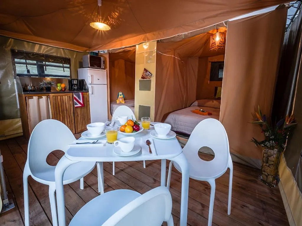 Camping Estival Torre De La Mora Tamarit 2*,