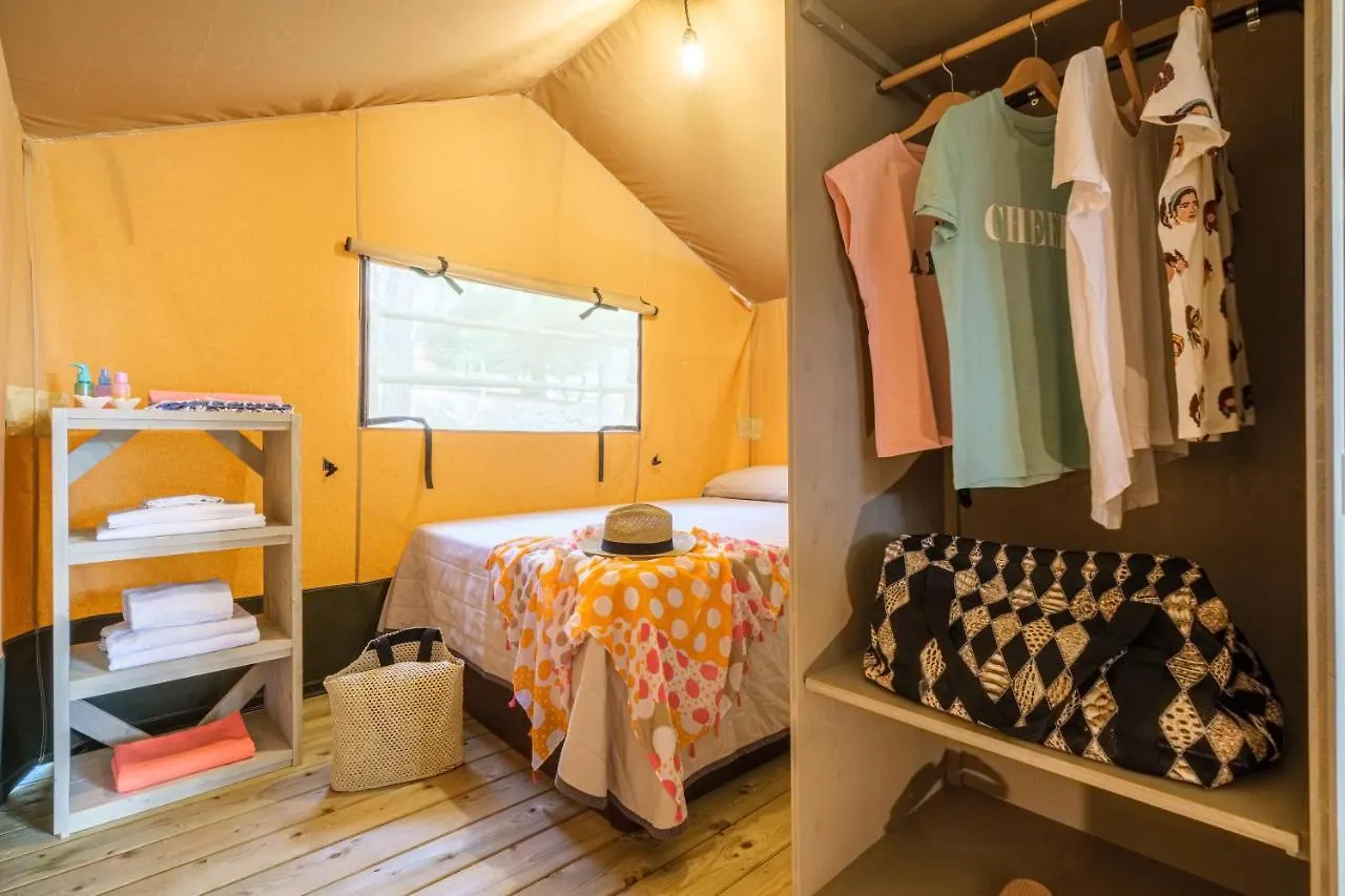 Camping Estival Torre De La Mora Tamarit